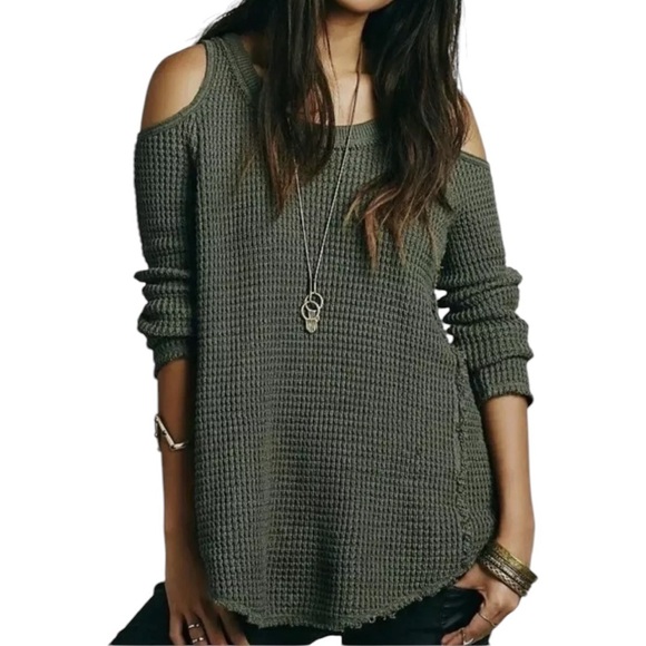 Free People Thermal Knit Sunrise Cold Shoulder Sweater Olive - Picture 1 of 10